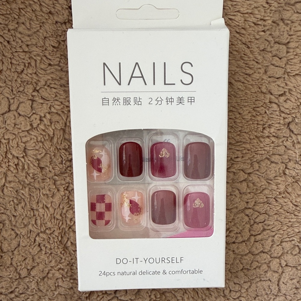 DIY Nail Art Kit - Red and Pink